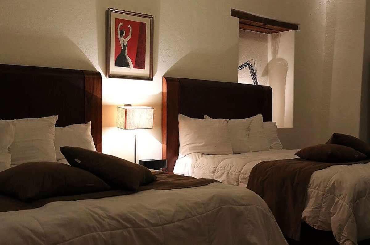 Casona Alonso 10- Boutique