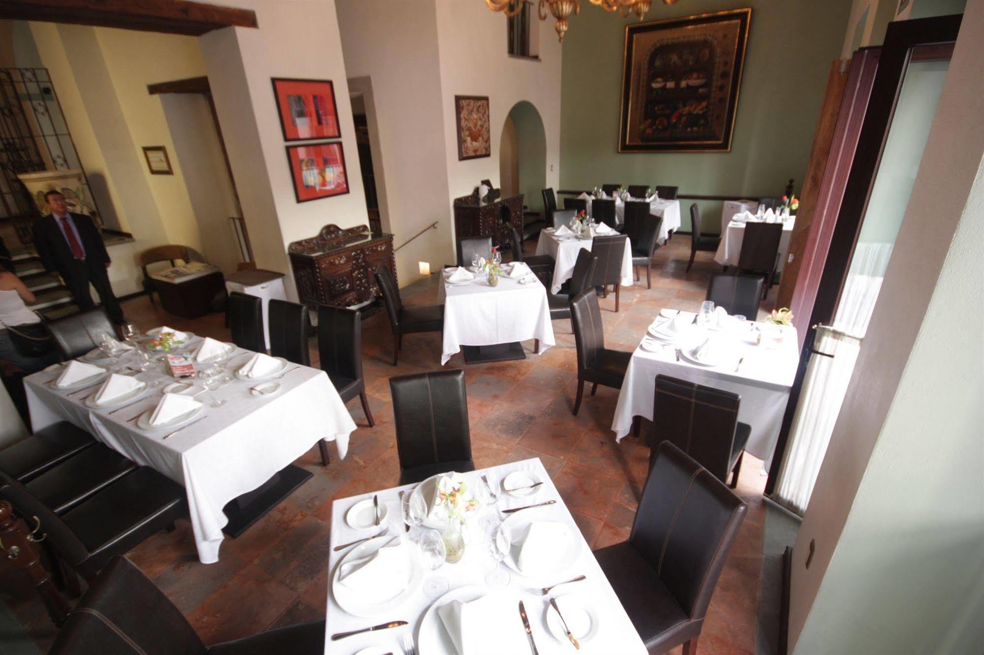 Casona Alonso 10- Boutique
